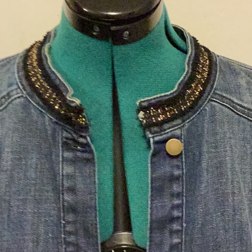 Chico’s Jean Jacket w/Golden Black Ribbon on Collar & pockets size 2 - Picture 2 of 10